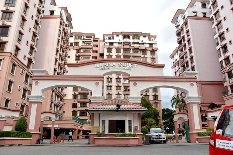 Exterior & Views, Marina Court by 80's Sabah Homestay, Kota Kinabalu