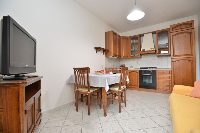 Interior 4, IzzHome Sweetness, Cagliari