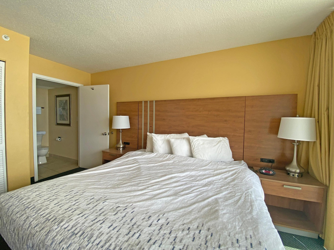 Bedroom 3, Camelot by the Sea by Palmetto Vacations, Horry