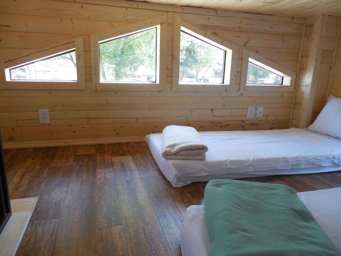 Bedroom 2, Snake River Cabin Village, Teton