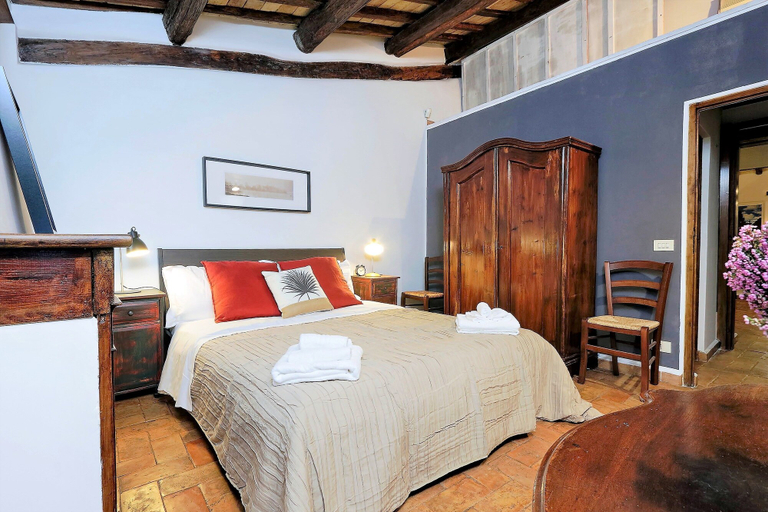 Others 5, San Callisto - WR Apartments, Roma