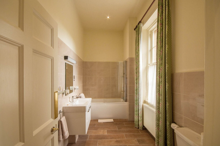 Bathroom 3, Blervie House, Moray