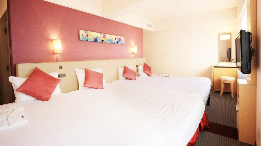 Bedroom 3, Smile Hotel Naha City Resort, Naha