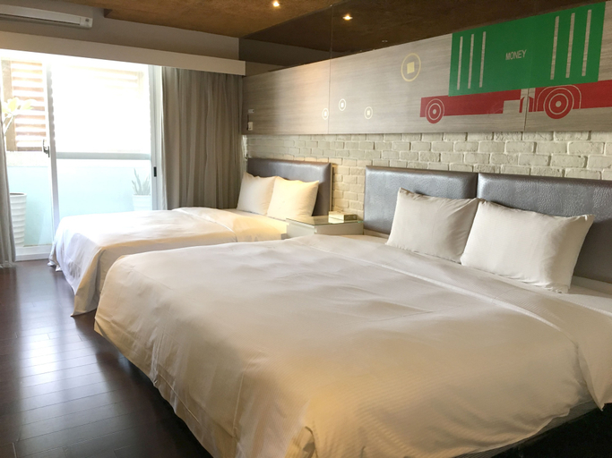 Bedroom 1, R8 Eco Hotel, Kaohsiung