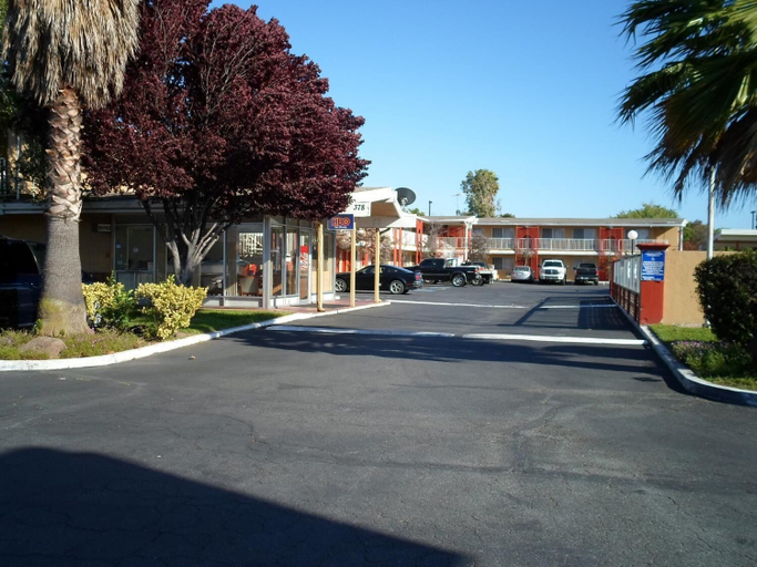 Exterior & Views 1, Heritage Inn, Santa Clara