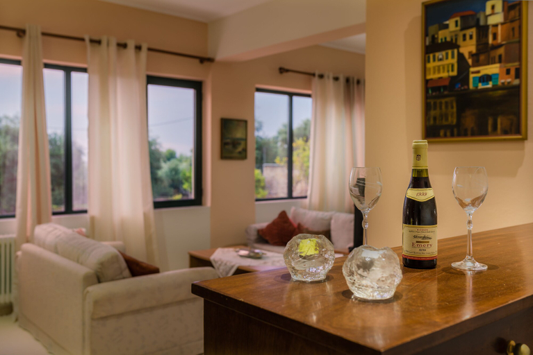 Room 2, Le Reve Apartment, Ionian Islands