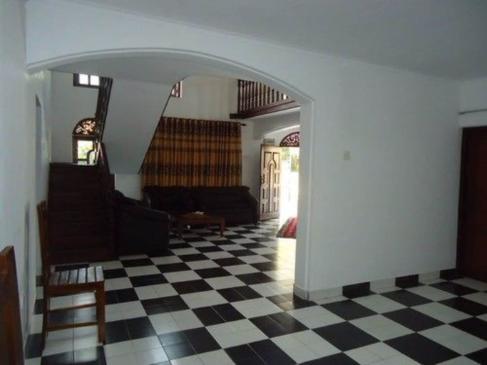 Others 5, Rajarata White Palace, N. Palatha East