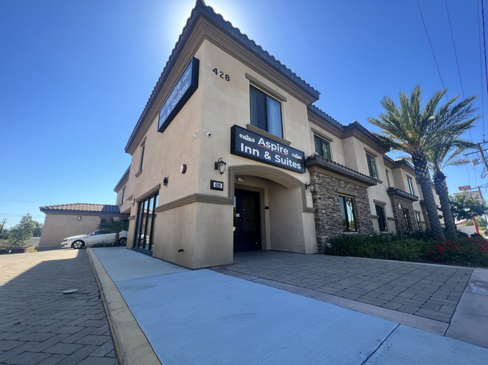 Aspire Inn & Suites Orange, Orange