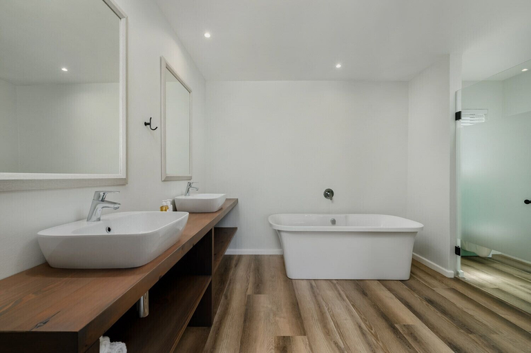 Bathroom 4, Paxton Luxury Apartments, Nelson Mandela Bay