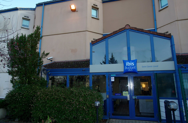 Exterior & Views 2, ibis budget Lyon Saint Genis Laval, Rhône