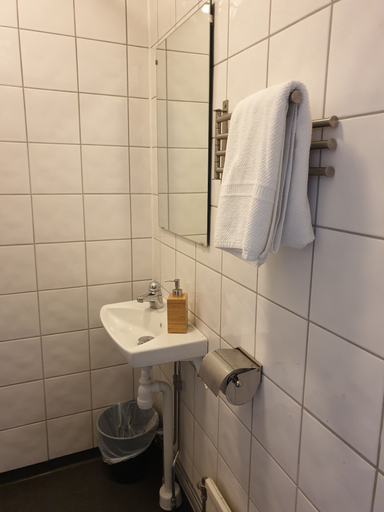 Bathroom 4, Smålandsstenar hotell, Gislaved