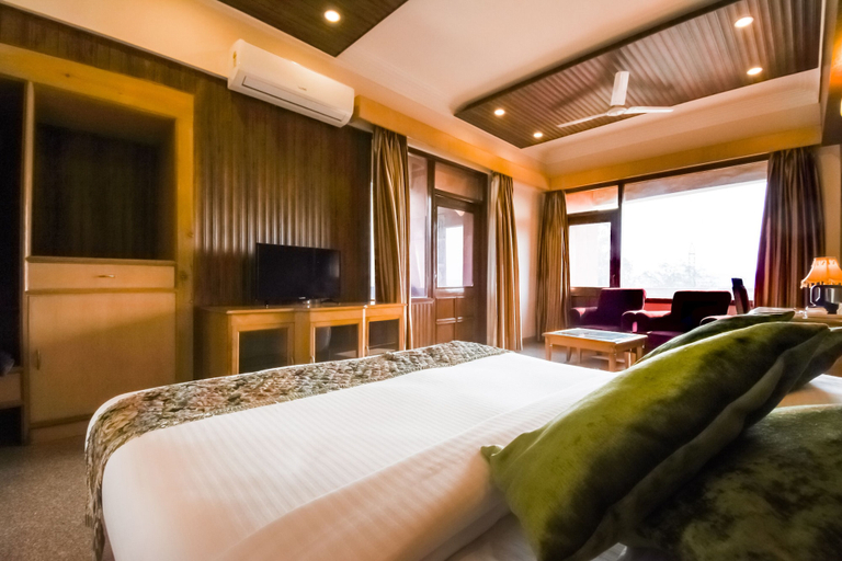 Bedroom 4, Hotel Le Mariet, Solan