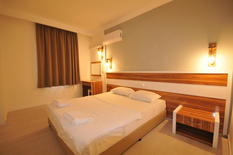 Bedroom 3, Isla Apartments, Marmaris