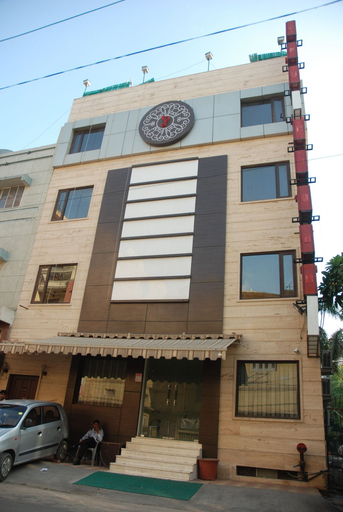 Exterior & Views, Hotel Yug Villa, Delhi