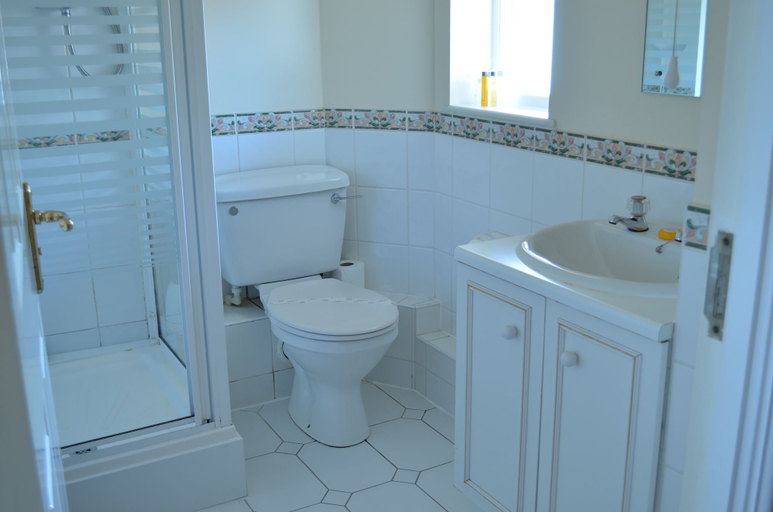 Bathroom 4, The Speech House Hotel, Gloucestershire