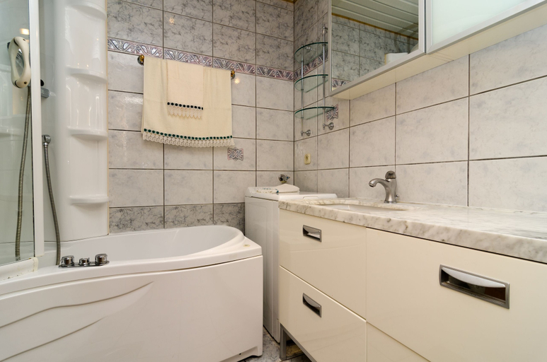Bathroom 3, Apartment Paco, Dubrovnik