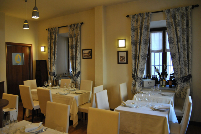 Food & Drinks 4, Oberje Dla Viere, Torino