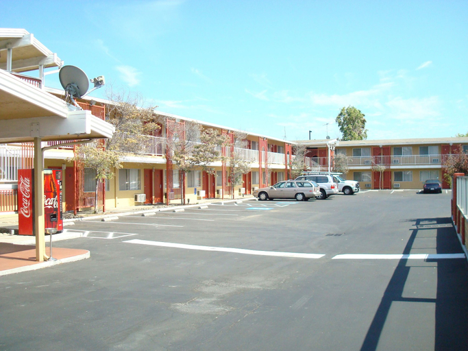 Exterior & Views 1, Heritage Inn, Santa Clara