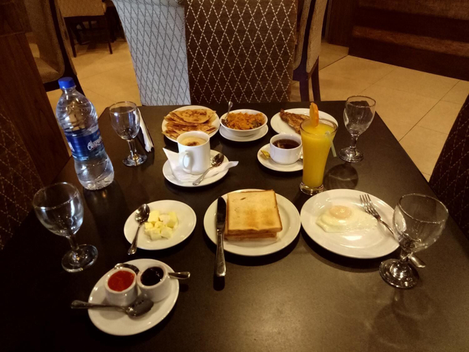 Food & Drinks 5, The Alina Hotel & Suites, Chittagong
