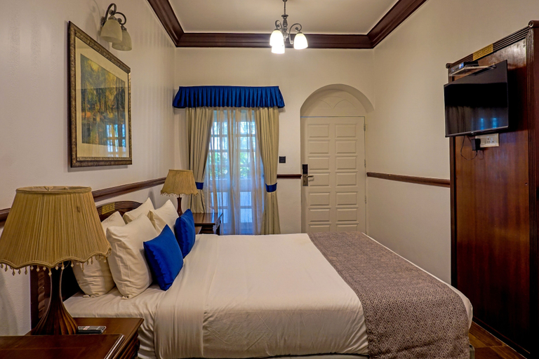 Bedroom 3, Citrus Chambers Mahabaleshwar, Satara