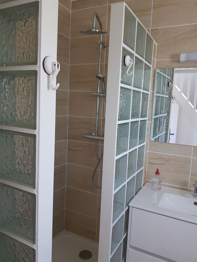 Bathroom 4, Agréable maison neuve 2 chambres pour 4, Finistère
