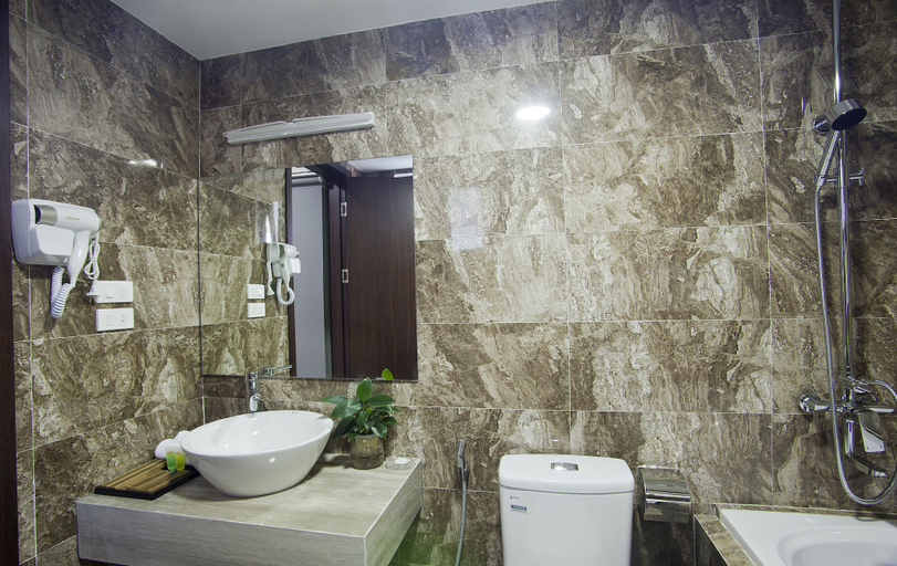 Bathroom 5, Victor Hotel Cau Giay, Cầu Giấy
