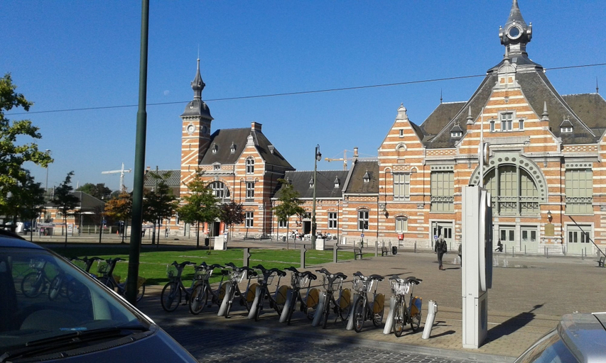 Exterior & Views, Train Flat, Bruxelles