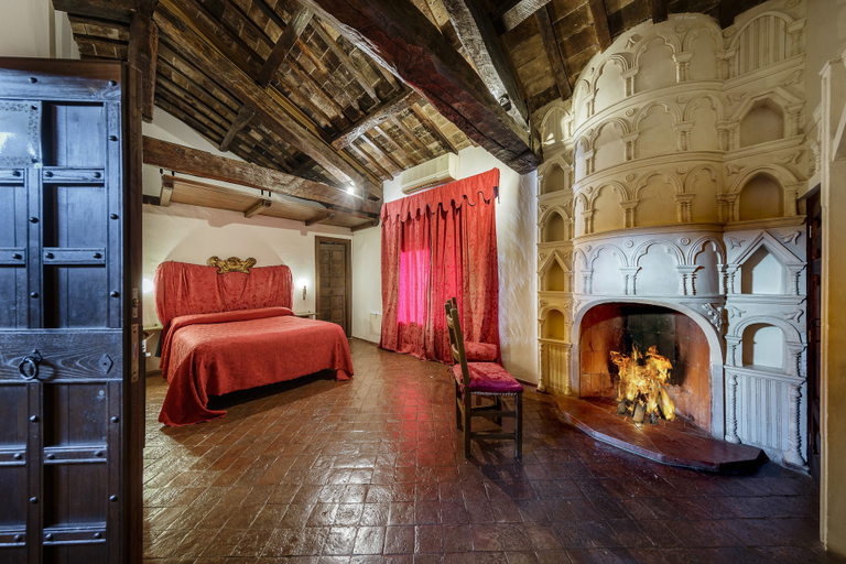 Bedroom 3, Castello Orsini Hotel, Rome