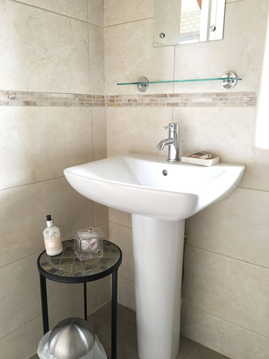 Bathroom 4, Bridleway Bed and Breakfast, Lincolnshire