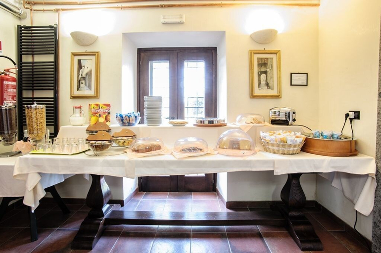 Food & Drinks 5, Agriturismo Antica Sosta, Viterbo