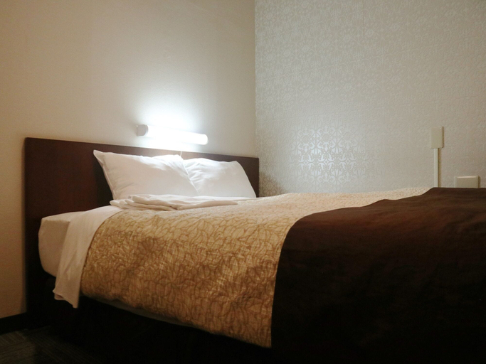 Bedroom 2, Hamamatsu Station Hotel, Hamamatsu