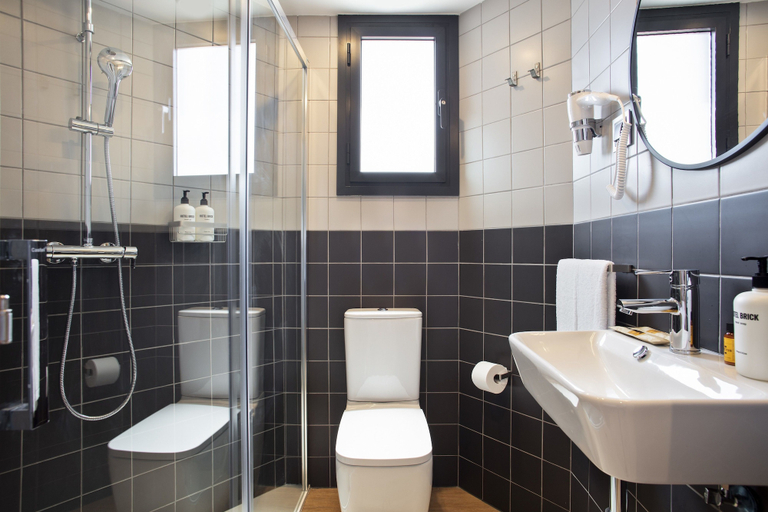 Bathroom 5, Hotel Brick, Barcelona