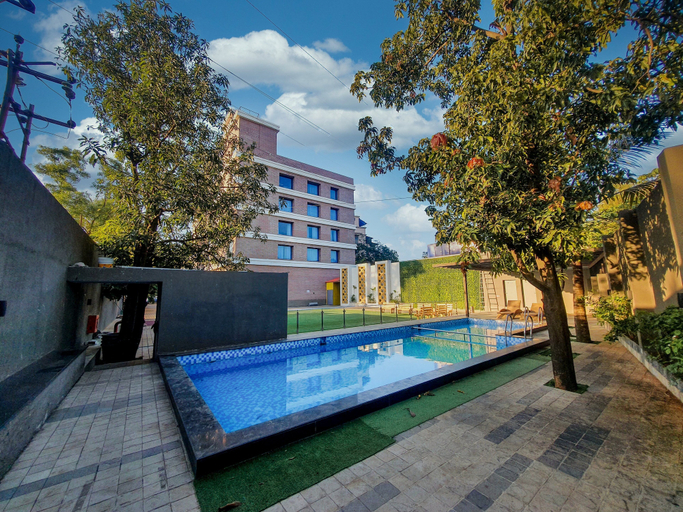Sport & Beauty 2, The Orchid Lonavala, Pune