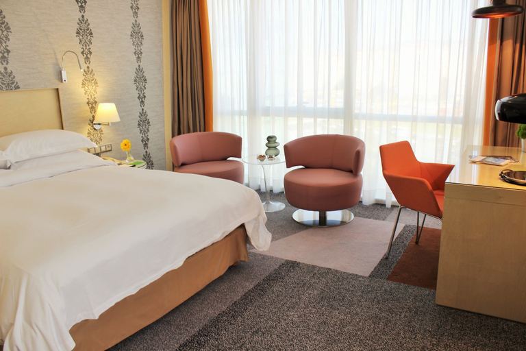 Bedroom 2, Tango Arjaan by Rotana Istanbul, Kartal