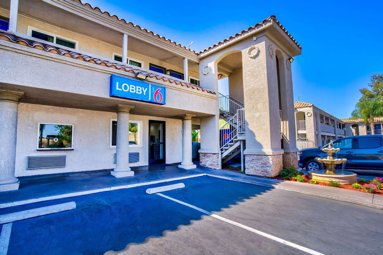 Motel 6 Menifee, CA, Riverside