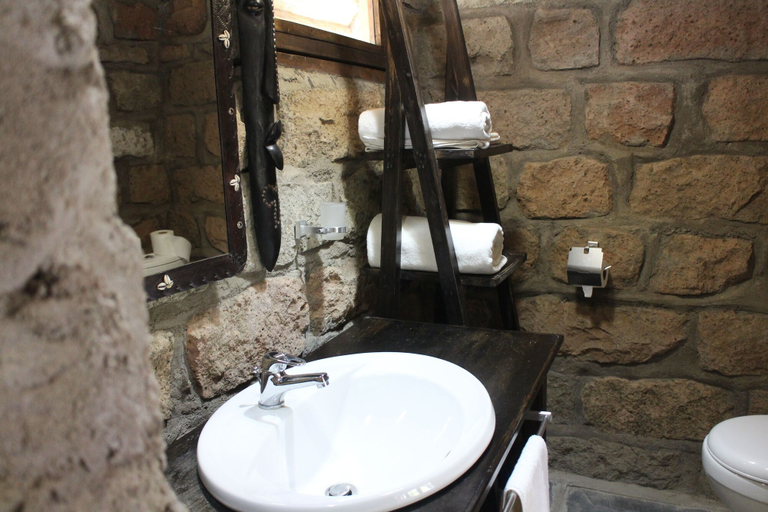 Bathroom 3, Swara Acacia Lodge, Mavoko