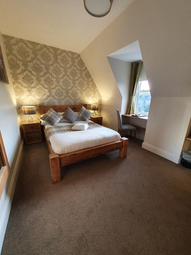 Bedroom 4, 18 Craigmillar Park Guest House, Edinburgh
