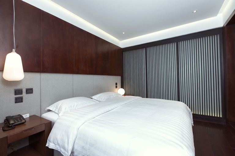 Bedroom 2, Sky Valley Heritage Boutique Hotel, Dali Bai