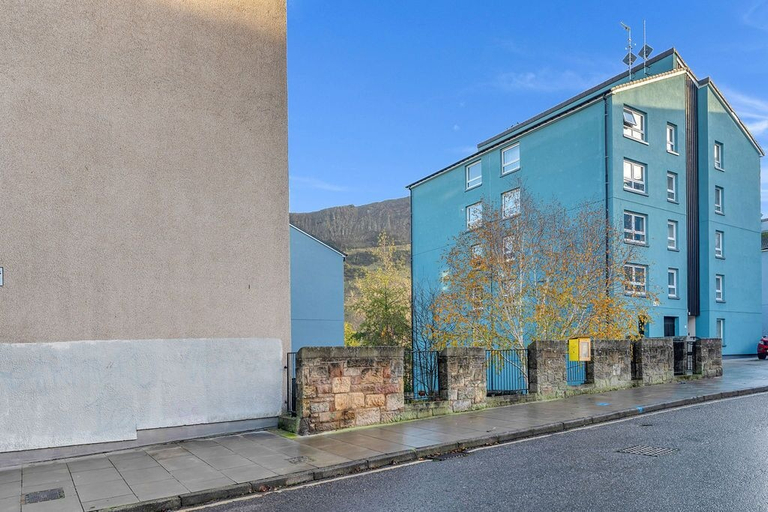 Exterior & Views 2, Tony Asga - Aisha.Sakina Apartments, Edinburgh