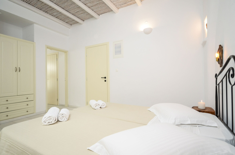 Bedroom 4, Hotel Galini, South Aegean