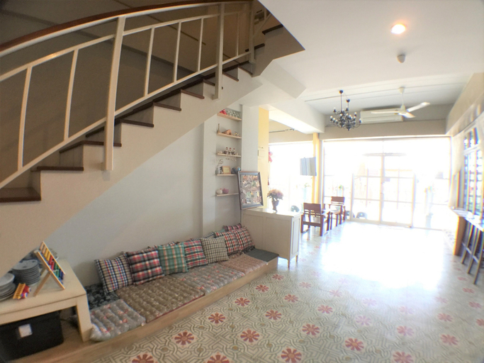 Others 5, Double Ninth Friendly Boutique Hotel, Muang Chon Buri