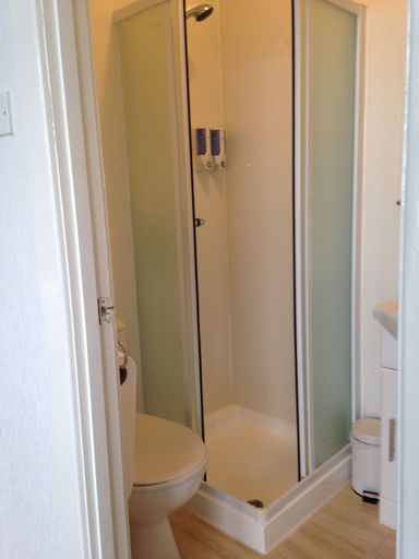 Bathroom 4, Windsor Park, Blackpool