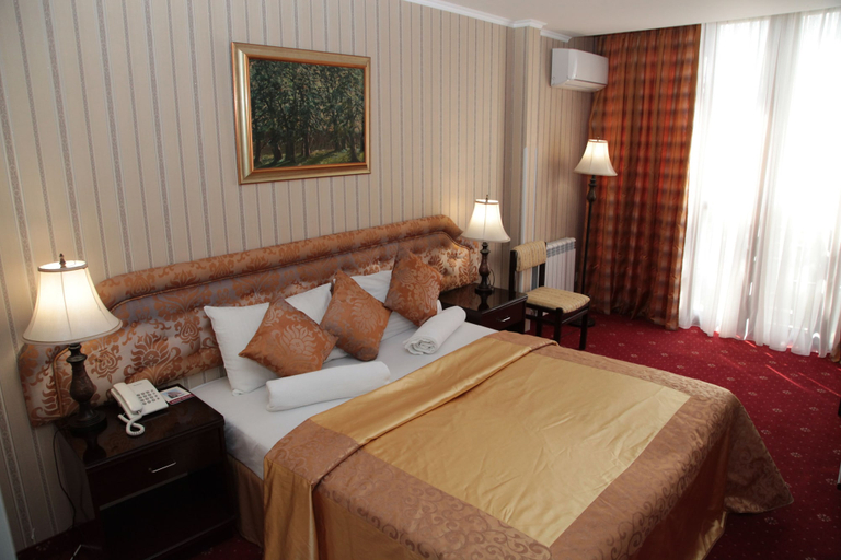 Bedroom 4, Hotel Shirak, Yerevan