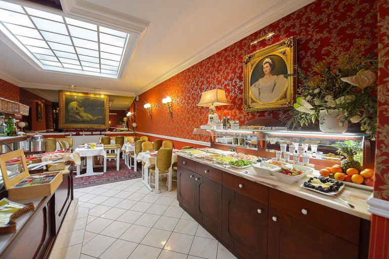 Food & Drinks 5, Hotel Urania, Wien