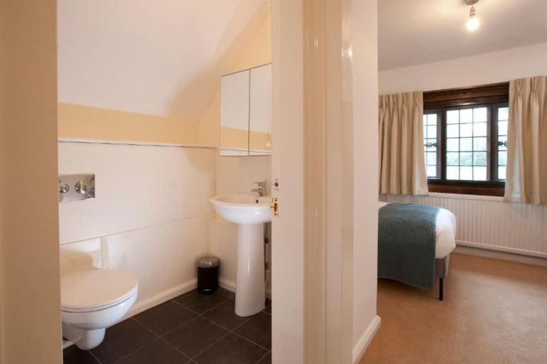 Bathroom 3, Madingley Hall, Cambridgeshire