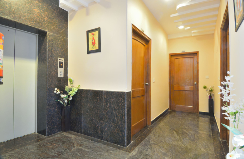 Others 5, Hotel Persona International, West