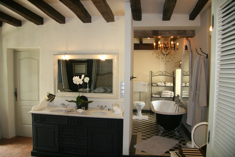 Bathroom, Chambres d'Hôtes Le Mouton, Maine-et-Loire