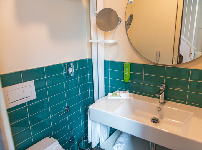Bathroom 5, Borgo Stazione Bike Inn, Mantua