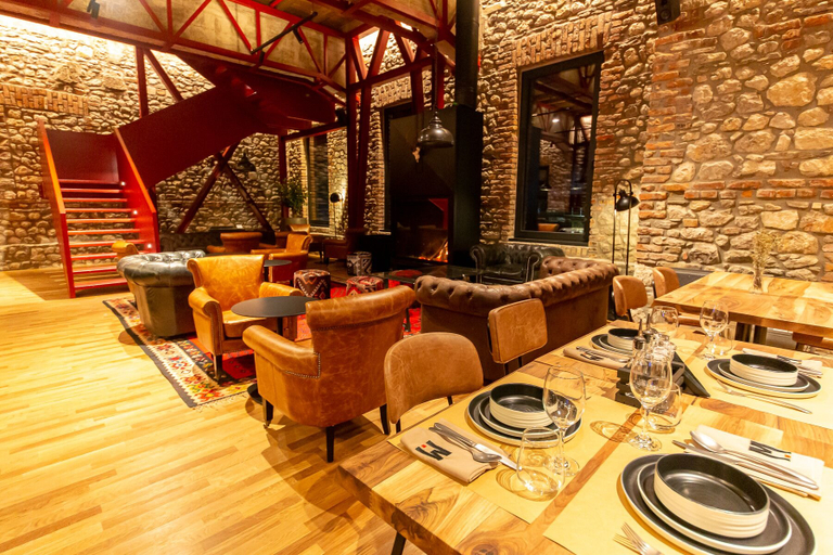 Others 5, Melesin Distillery, Kolonjës