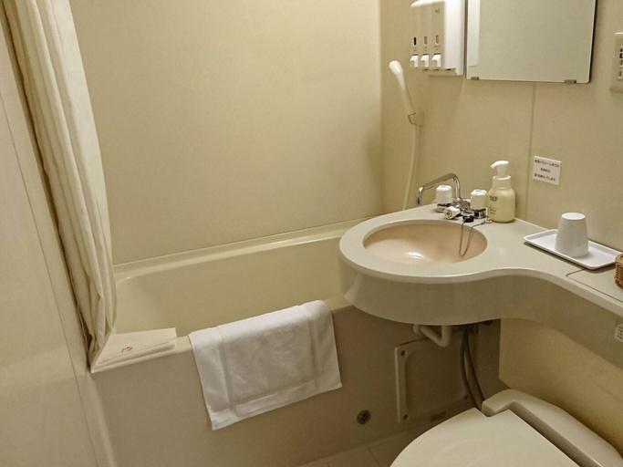 Bathroom 5, Hotel Oaks Early-Bird Osaka Morinomiya, Osaka